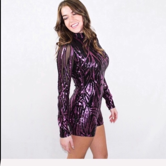 Banjul Tight long sleeves romper with turtle neck - Picture 2 of 3